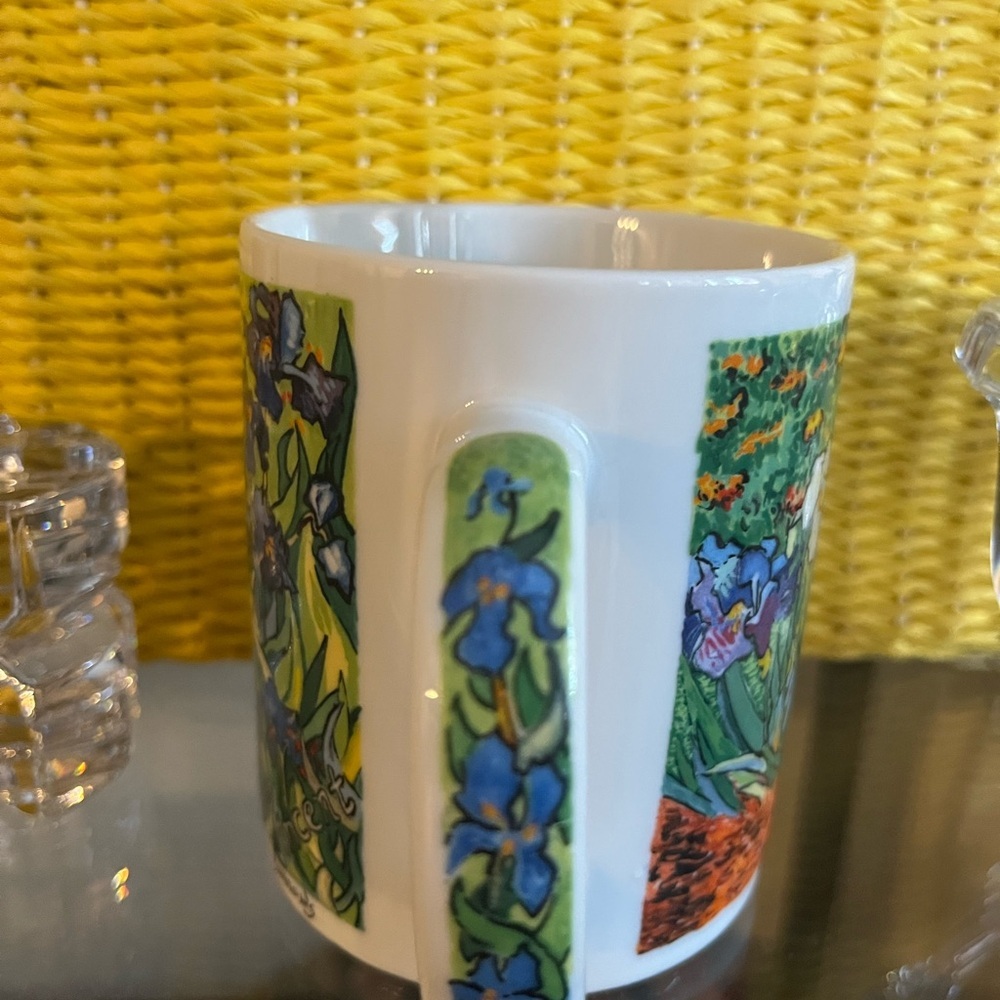Floral Ceramic Mug with Colorful Design by chaler 🎨🎨🎨🎨🎨🎨🎨🎨🎨🎨🎨🎨 - Picture 4 of 6